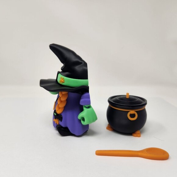 Gnome Witch w/ Cauldron 3D Printed Flexi Factory Figure 5" (h) - Picture 3 of 9